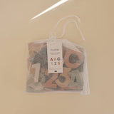 Letters & Numbers Bath Set