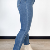 Kendra High Rise Straight Leg Just Black Denim Jeans