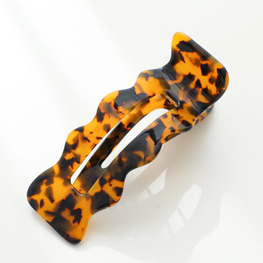 Scalloped Flat Claw Clip
