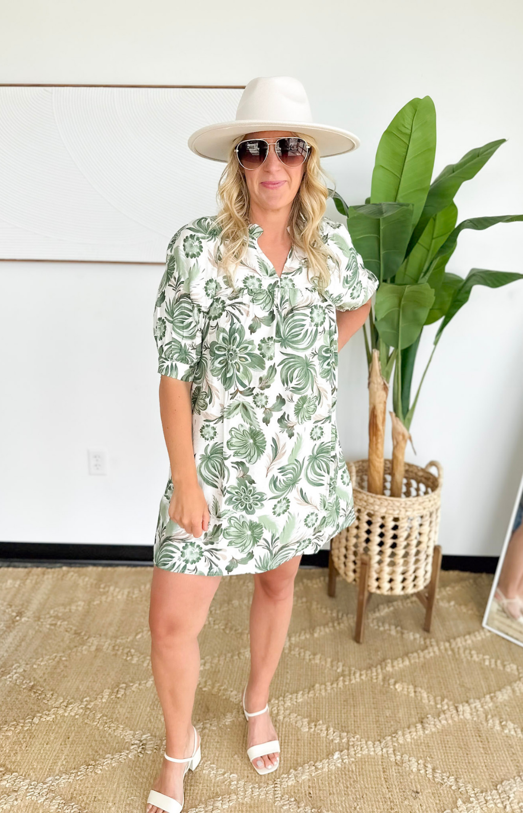 Green Floral Elbow Sleeve Mini Dress Large