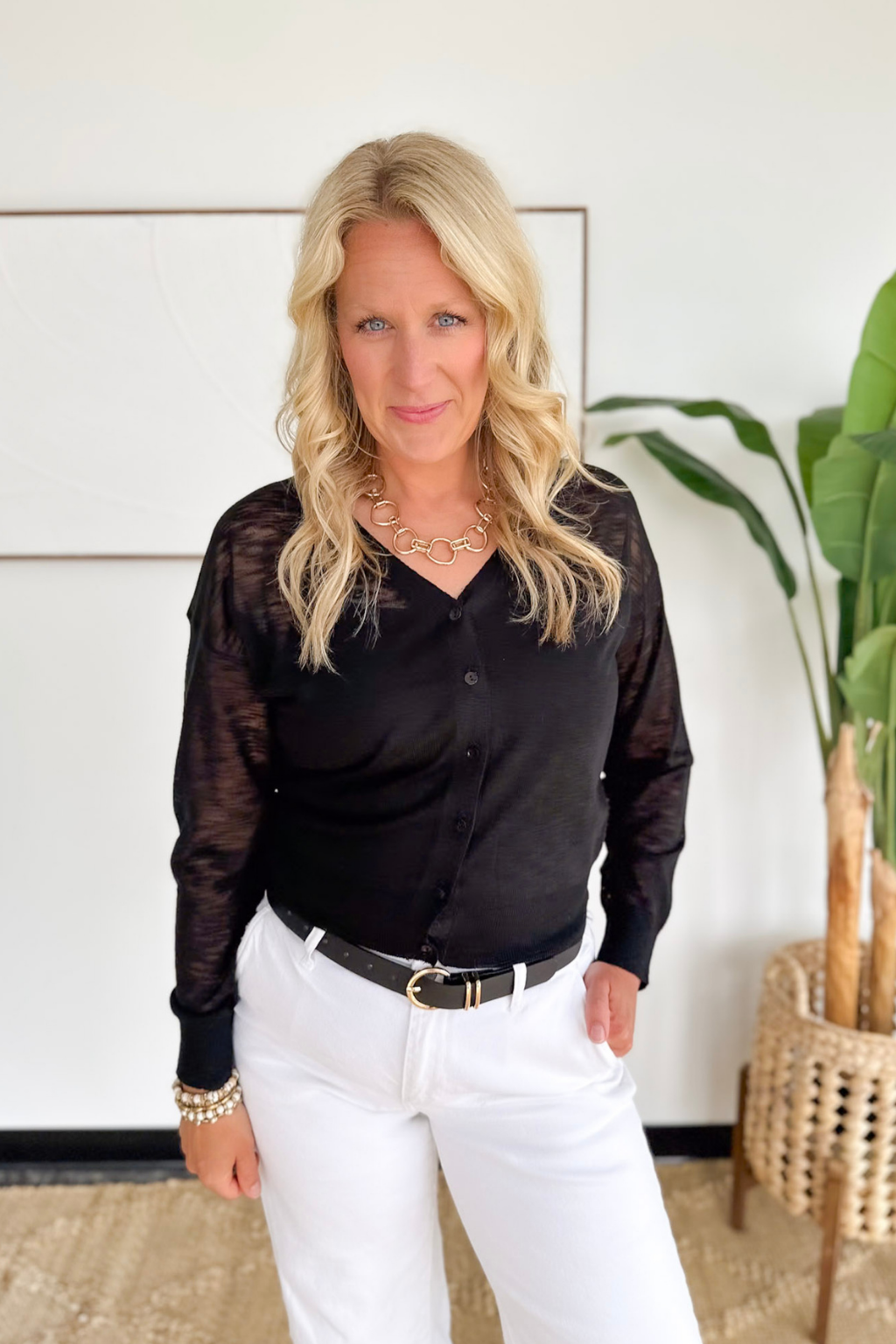 Lightweight V-Neck Button Cardigan-Black