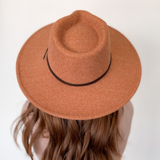 Darling Wool Hat with Two Belts-Camel