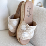 Flower Strap Raffia Wedge
