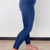 Becca High Rise Skinny Just Black Denim