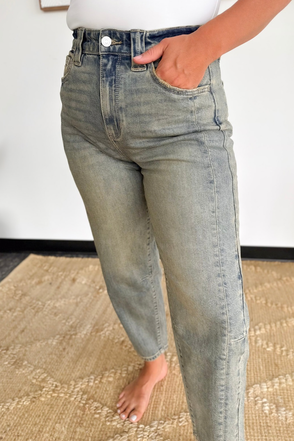 Aria High Rise Slim Barrel KanCan Jeans