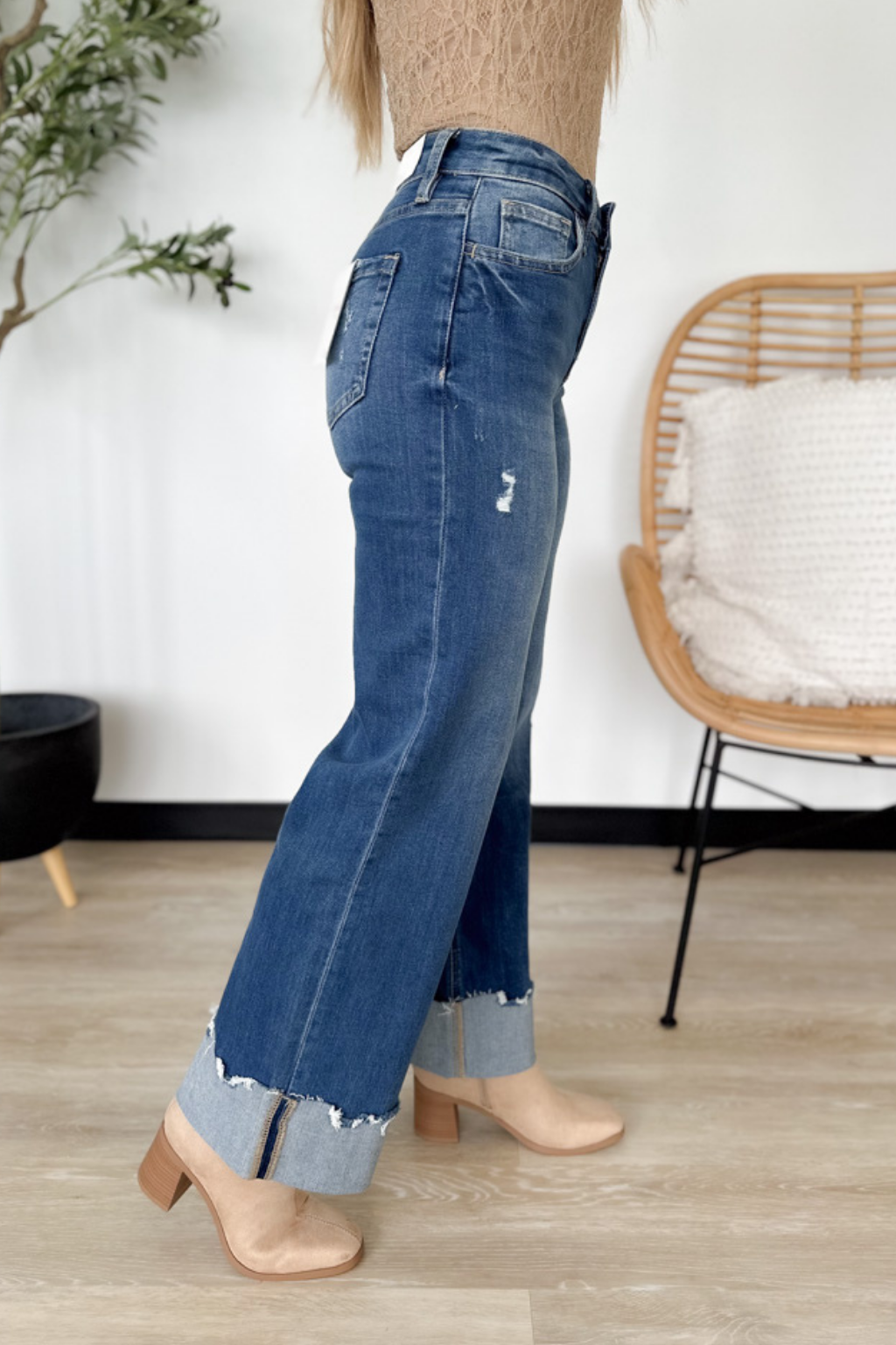 Jamie Baggy Wide Cuff Vervet Jeans