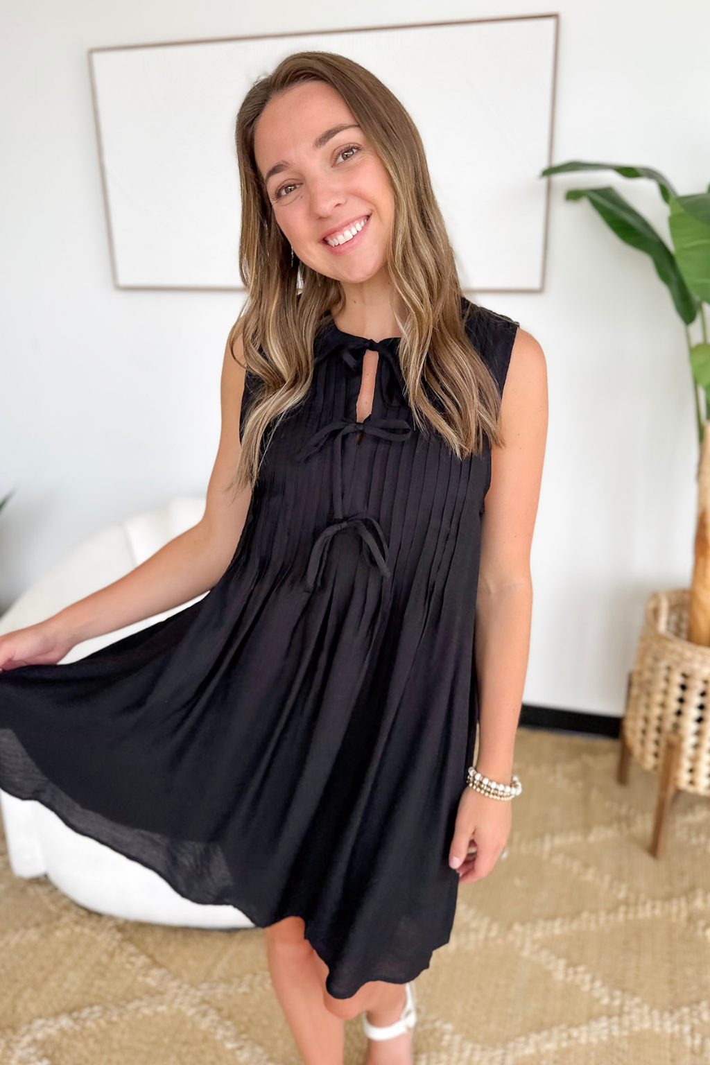 Bow Tie Keyhole Sleeveless Mini Dress - Black