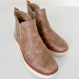 Mushroom Platform Boot