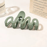 Big Wavy Claw Clip