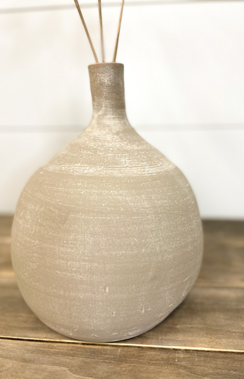 clay teardrop vase