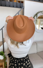 On The Move Tan Hat